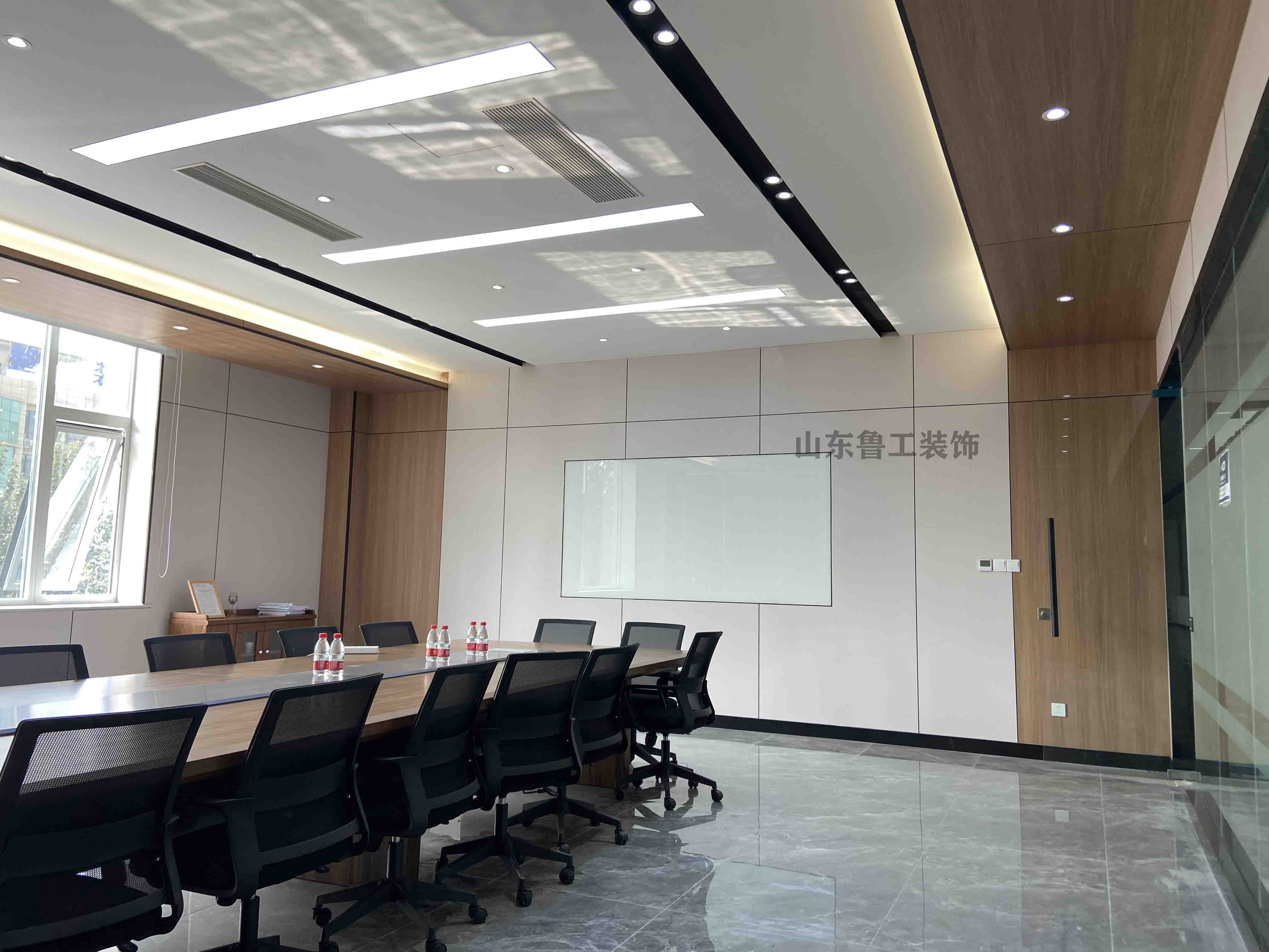 濟(jì)南辦公室裝修.jpg 濟(jì)南辦公室裝修.jpg